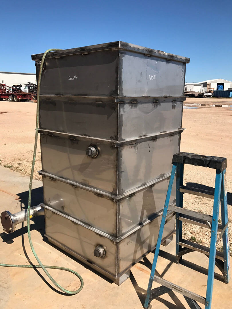 316-ss-water-tank-with-and-without-insulation-sparkman-industries